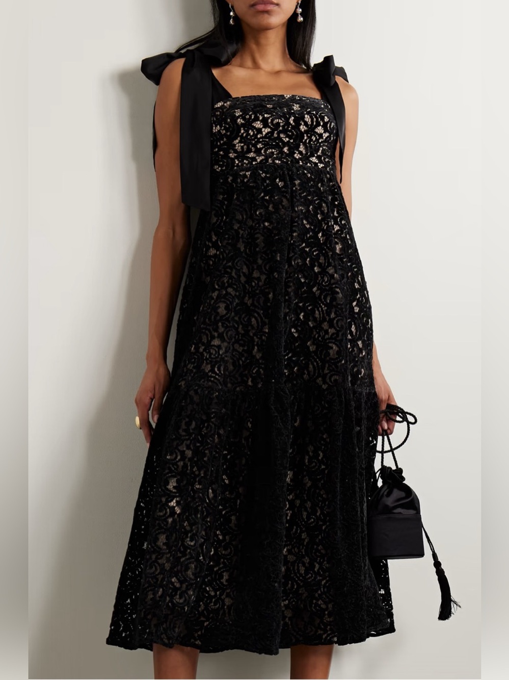 EUC Farm Rio Satin Trimmed Velvet Guipire Midi Dress size large retails $330.